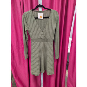 Forest green long sleeve dress